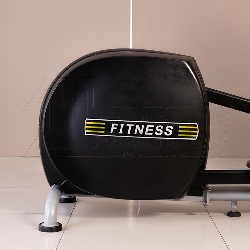 Commercial Elliptical Trainer